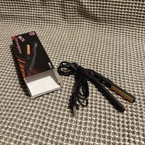 Mini Hair Straightener